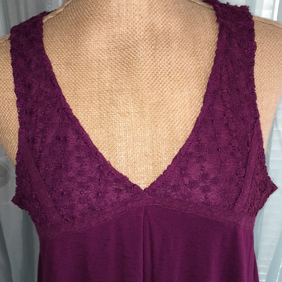 Top - Picture 2 of 4